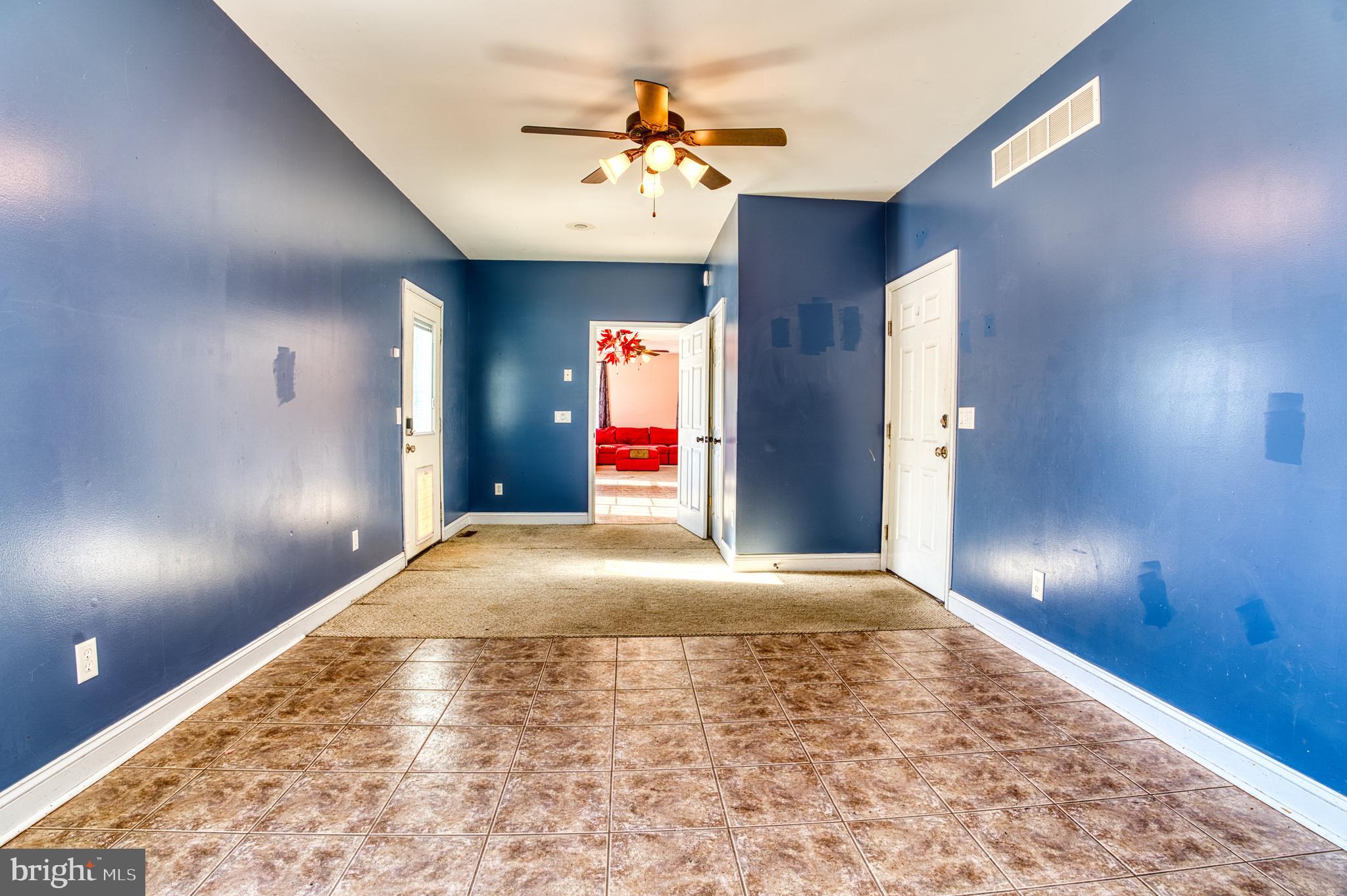 2412 Midstate Road Felton, DE 19943 - Photo 13 of 93 Utility/mud room