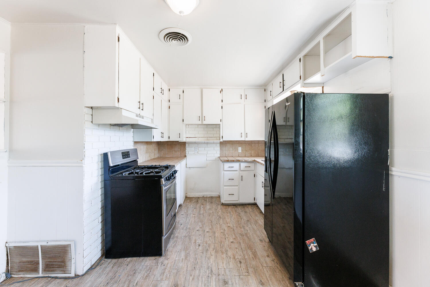 4503 43rd Street Lubbock, TX 79414 - Photo 11 of 42 Kitchen