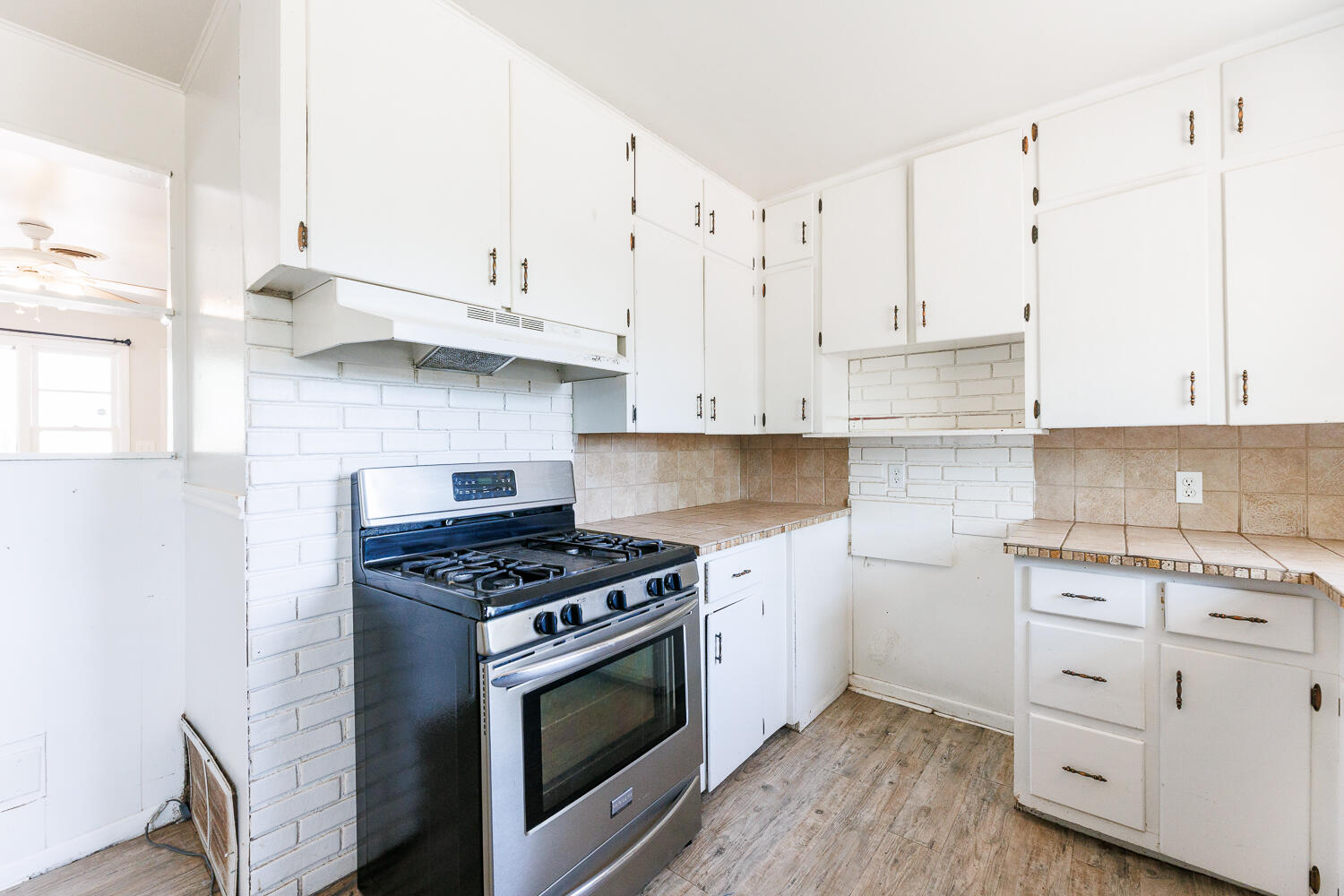 4503 43rd Street Lubbock, TX 79414 - Photo 13 of 42 Kitchen