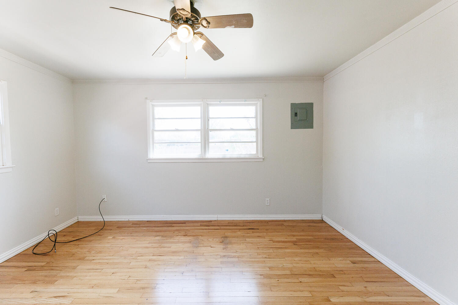 4503 43rd Street Lubbock, TX 79414 - Photo 27 of 42 Second Bedroom