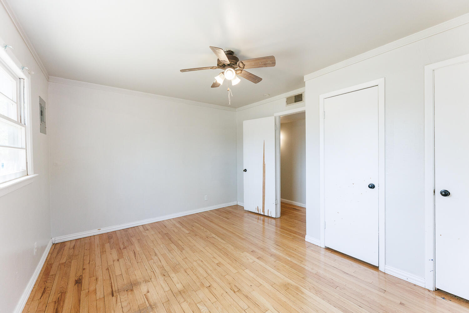 4503 43rd Street Lubbock, TX 79414 - Photo 28 of 42 Second Bedroom
