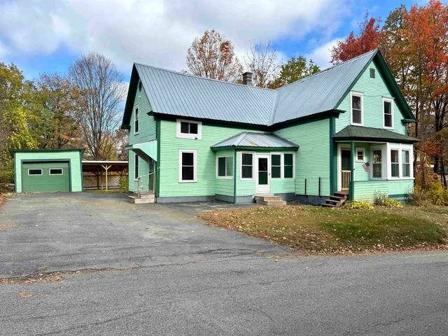 $259,500 | 99 Northern Avenue, Newport, VT 05855