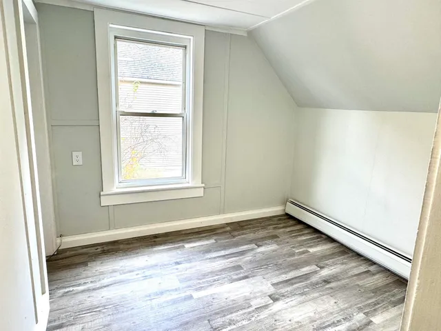 $259,500 | 99 Northern Avenue, Newport, VT 05855