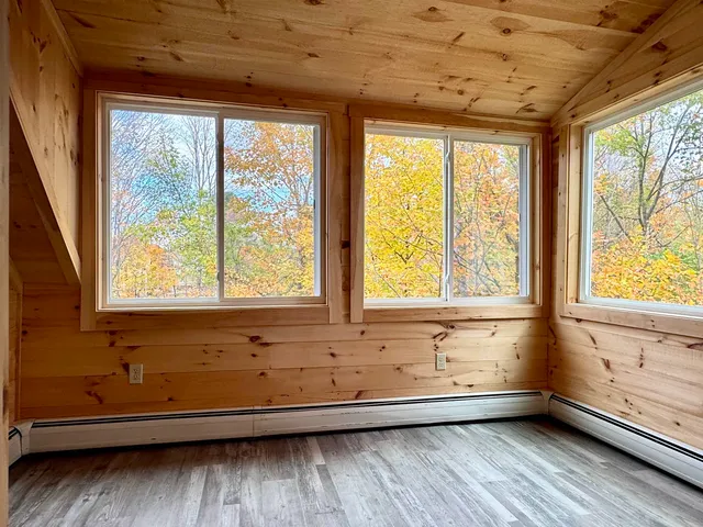 $259,500 | 99 Northern Avenue, Newport, VT 05855