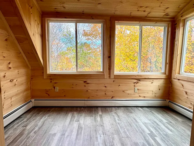 $259,500 | 99 Northern Avenue, Newport, VT 05855