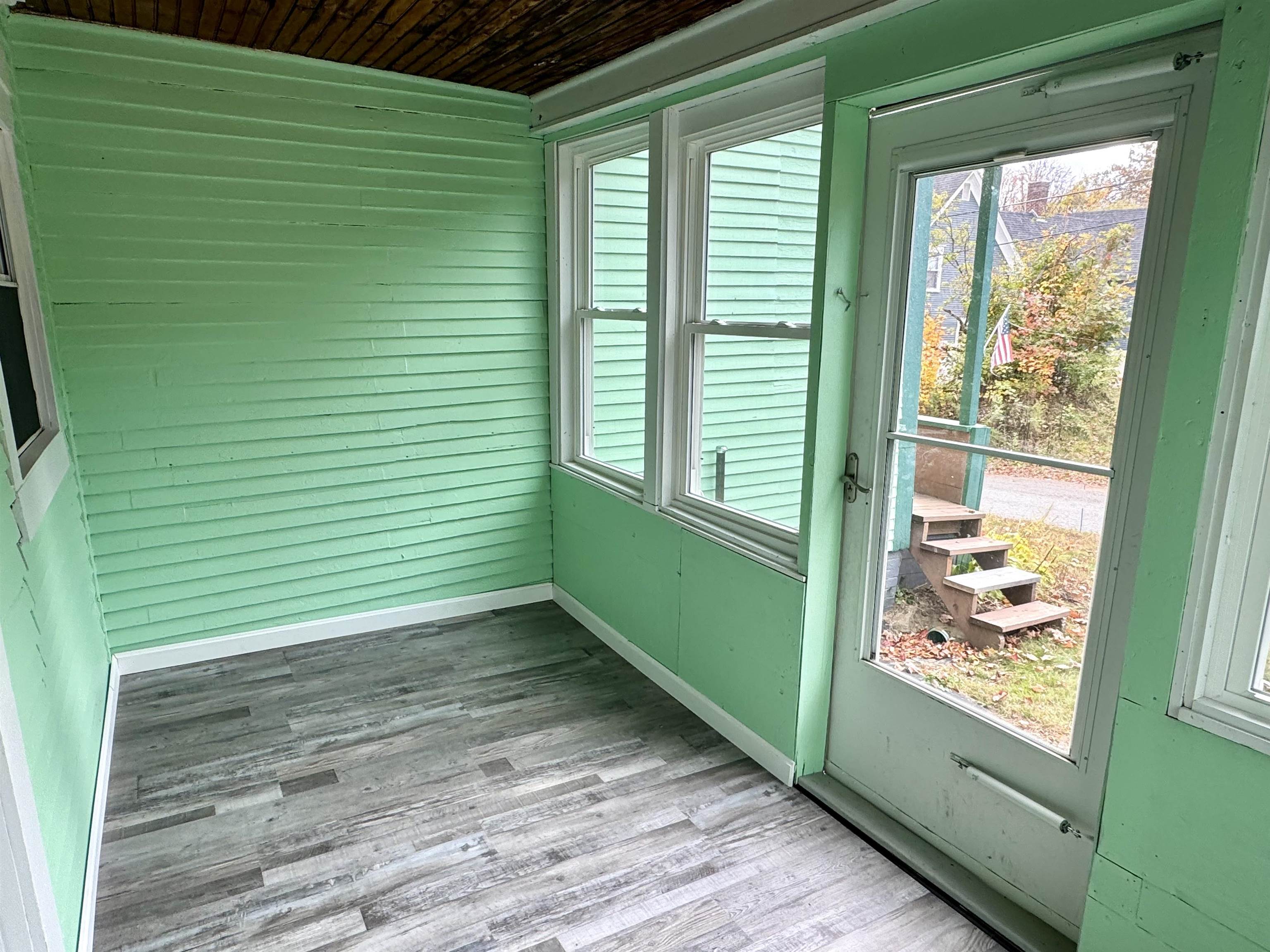 99 Northern Avenue Newport, VT 05855 - Photo 23 of 30