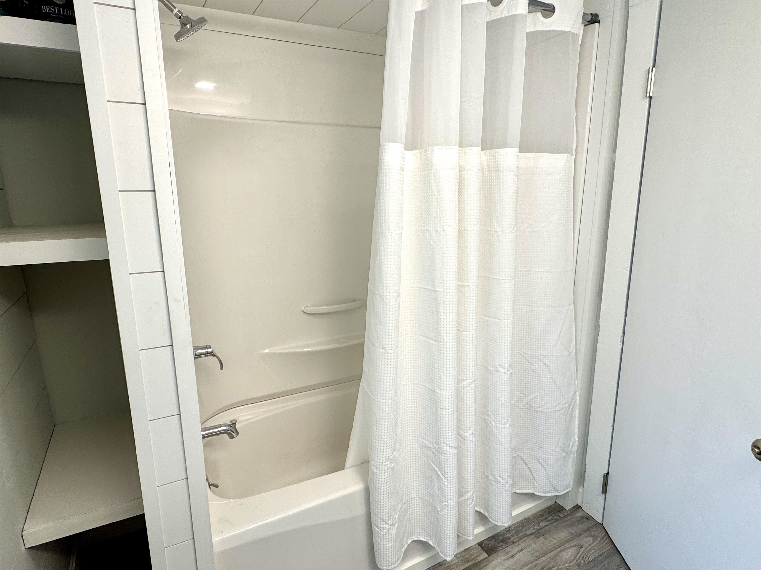 99 Northern Avenue Newport, VT 05855 - Photo 8 of 30