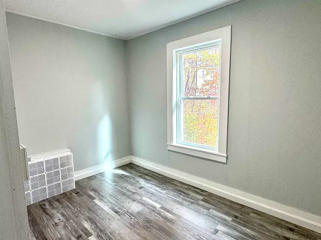 $259,500 | 99 Northern Avenue, Newport, VT 05855