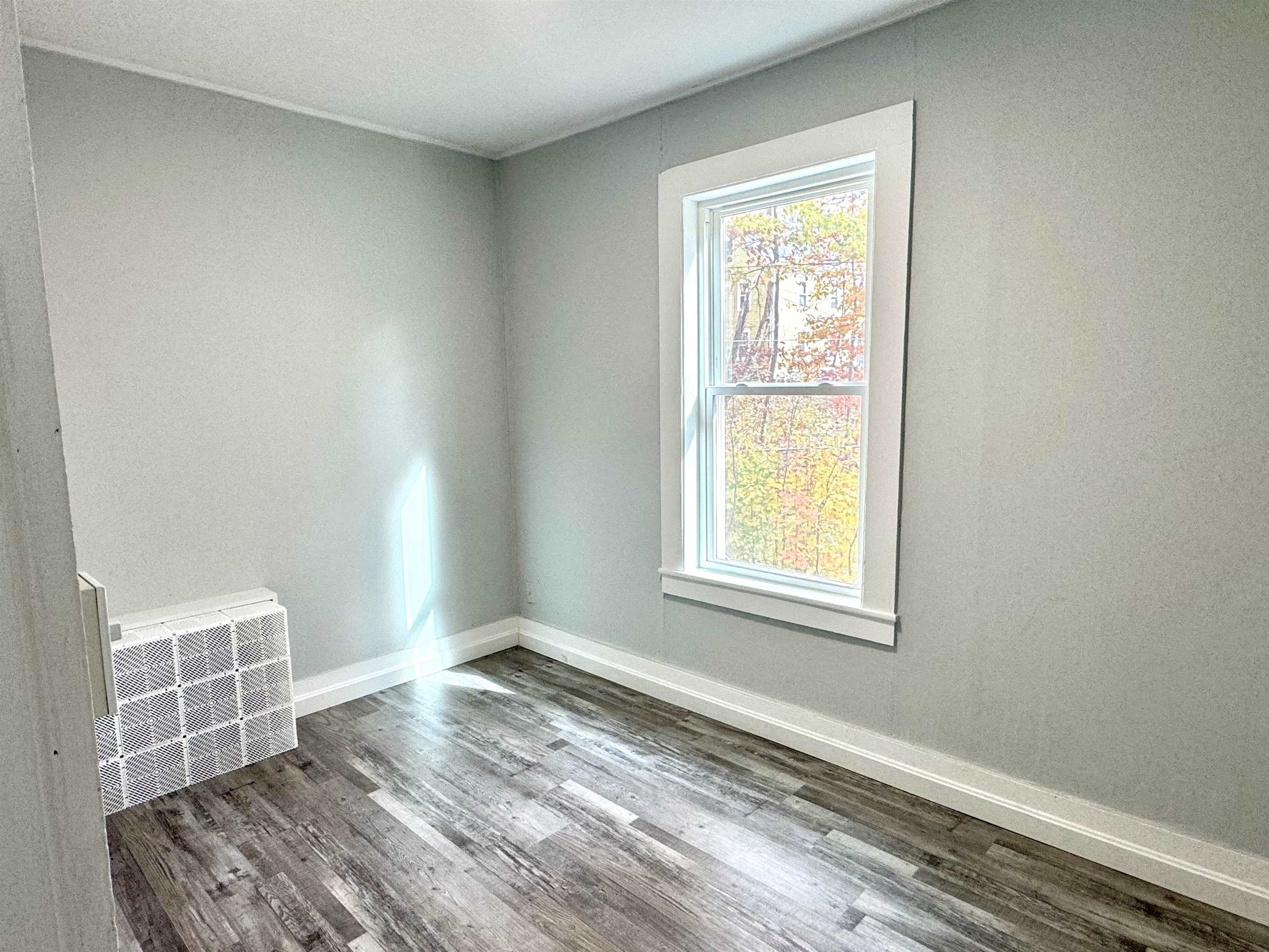 99 Northern Avenue Newport, VT 05855 - Photo 9 of 30