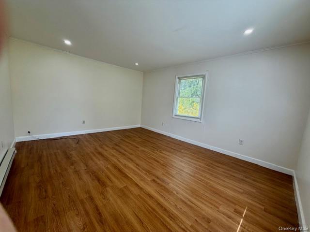 22 Indian Hill Road, Unit 7 Mahopac, NY 10541 - Photo 4 of 10 Bright Living Room