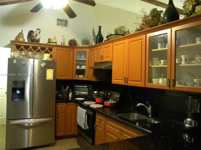 $565,000 | 7527 Southwest 7th Court, North Lauderdale, FL 33068