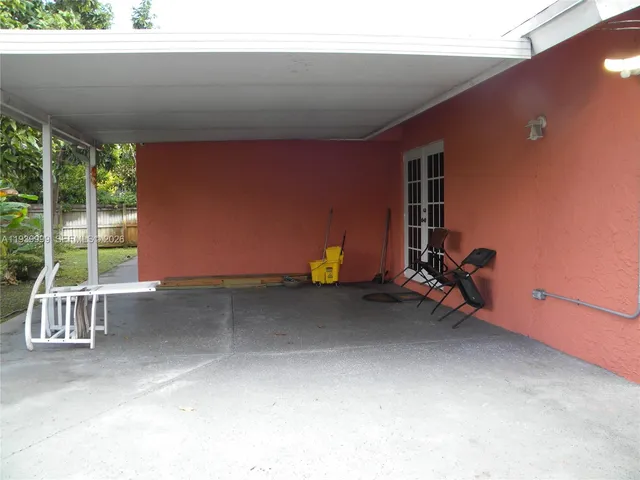 $565,000 | 7527 Southwest 7th Court, North Lauderdale, FL 33068