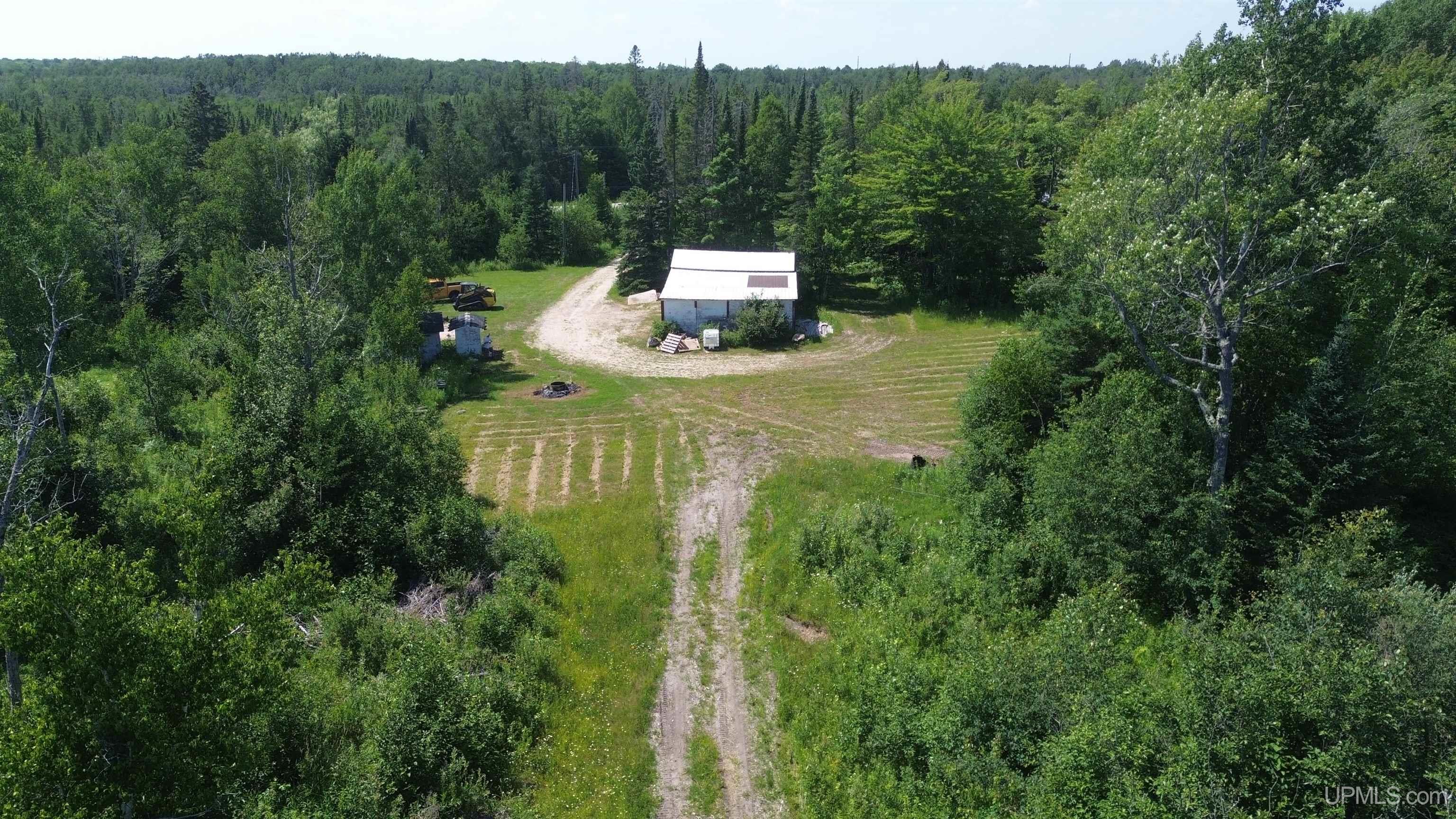 2184 North Gulliver Road Gulliver, MI 49840 - Photo 33 of 41
