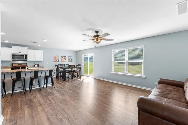 $350,000 | 105 Dupitt Circle, Athens, TN 37303