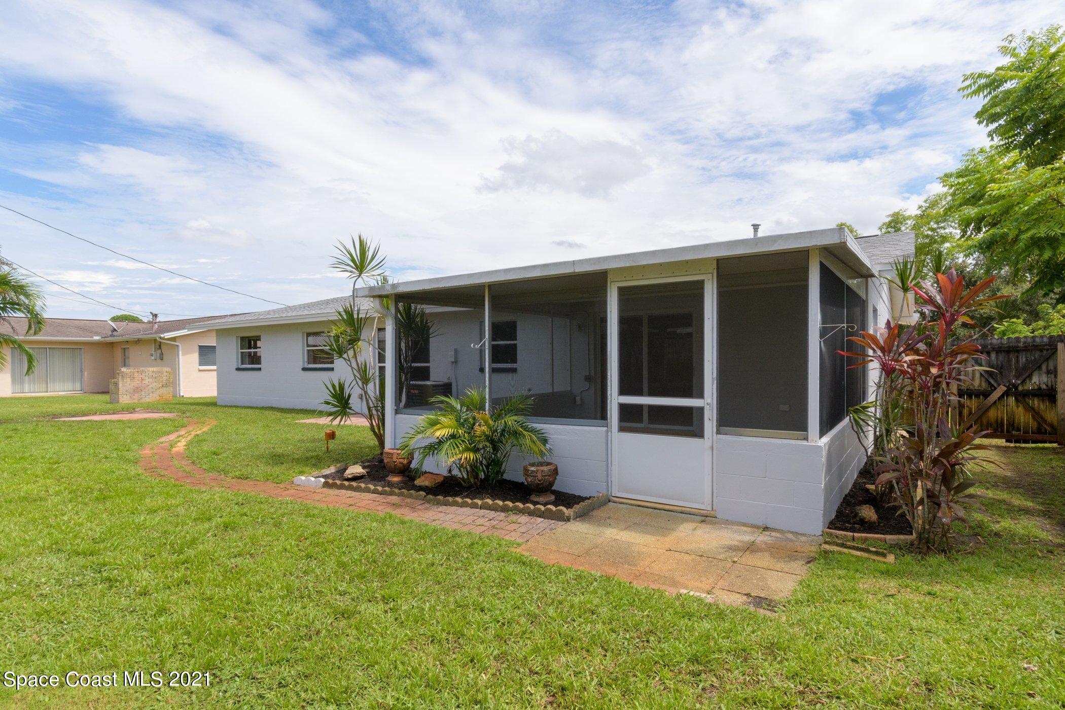 910 Jefferson Road Rockledge, FL 32955 - Photo 12 of 43 910-Jefferson-4167.jpg-SMALL