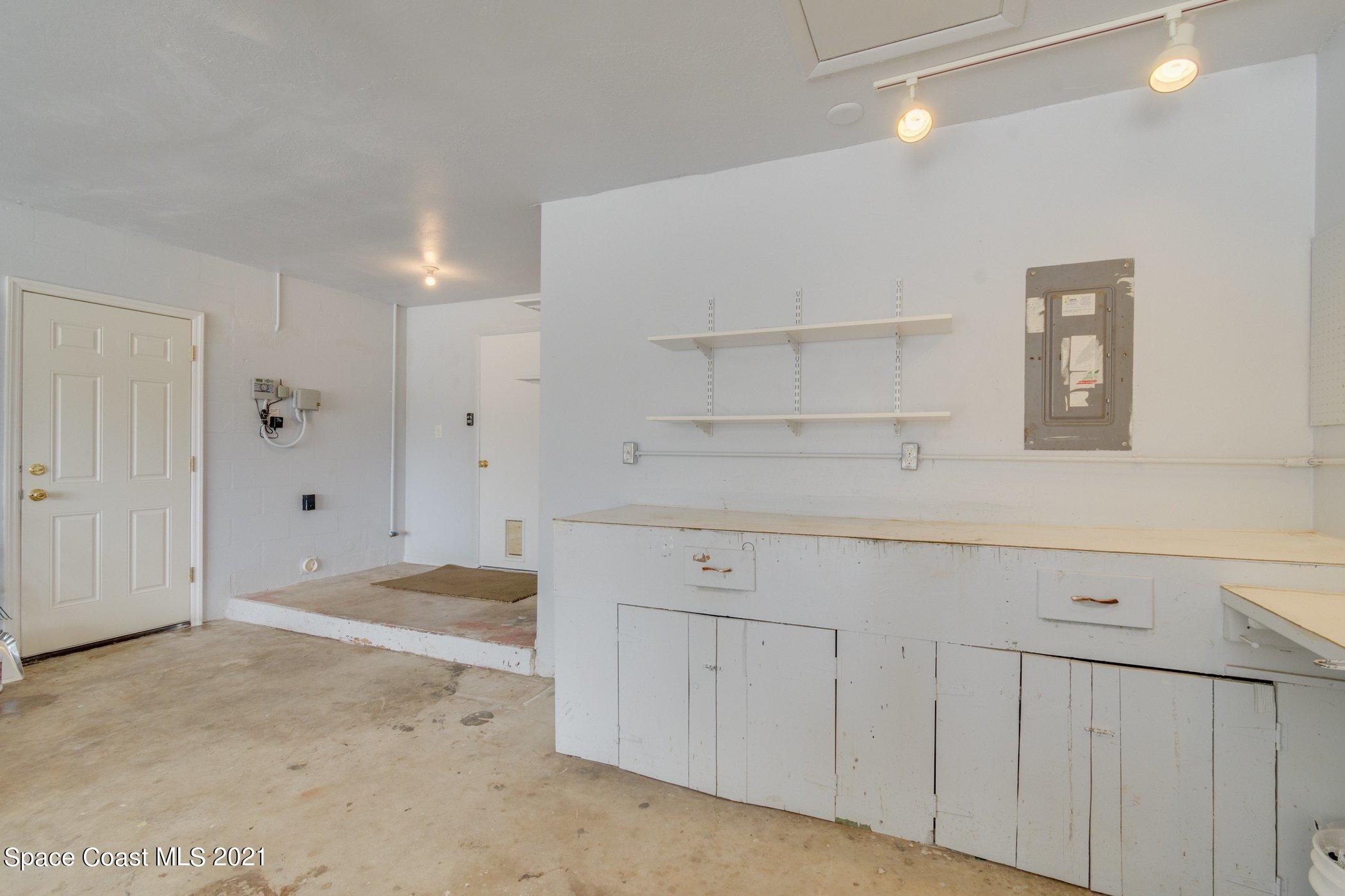 910 Jefferson Road Rockledge, FL 32955 - Photo 33 of 43 910-Jefferson-4217.jpg-SMALL