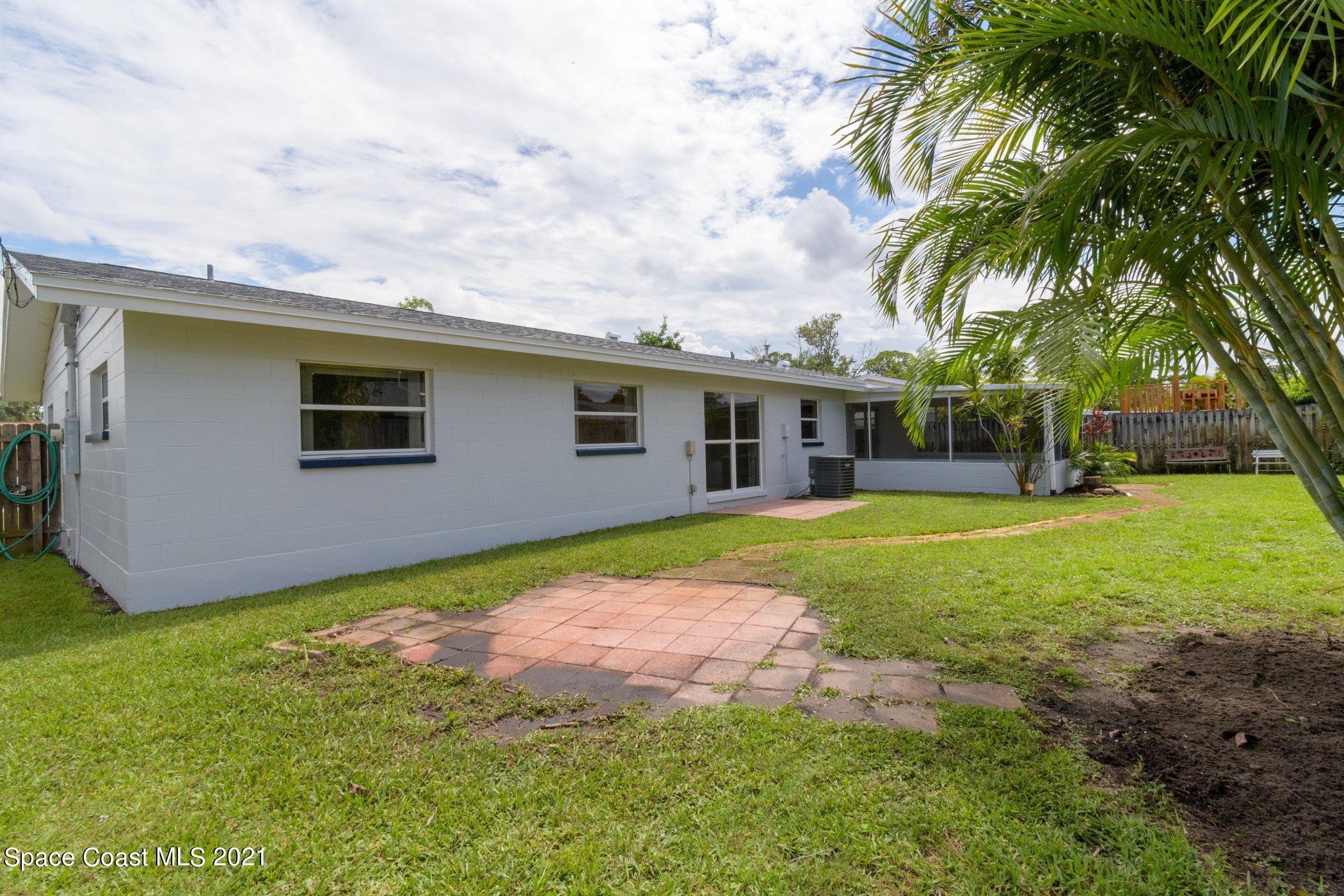 910 Jefferson Road Rockledge, FL 32955 - Photo 40 of 43 910-Jefferson-4177.jpg-SMALL