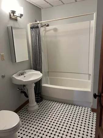 $849,000 | 73 Moore Avenue, Worcester, MA 01602