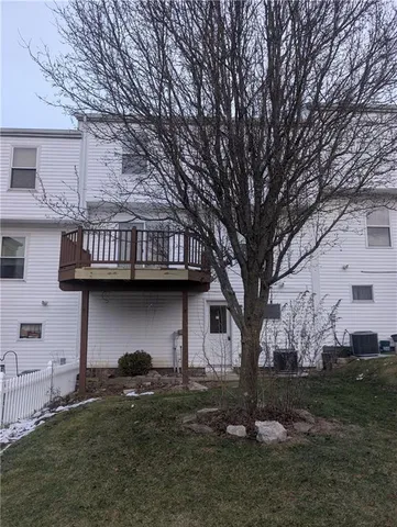 $1,600 | 28 Cinque Terra Place, Finleyville, PA 15332