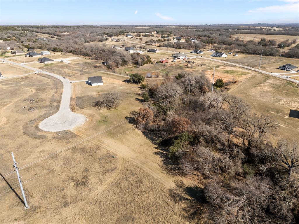 137 Aslan Road Poolville, TX 76487 - Photo 8 of 11