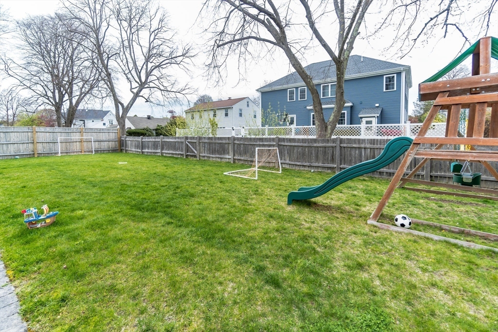 31 Kappius Path Newton, MA 02459 - Photo 32 of 36 Gallery Image 32