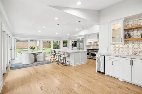 $4,995,000 | 4630 South Lindhurst Avenue, Dallas, TX 75229