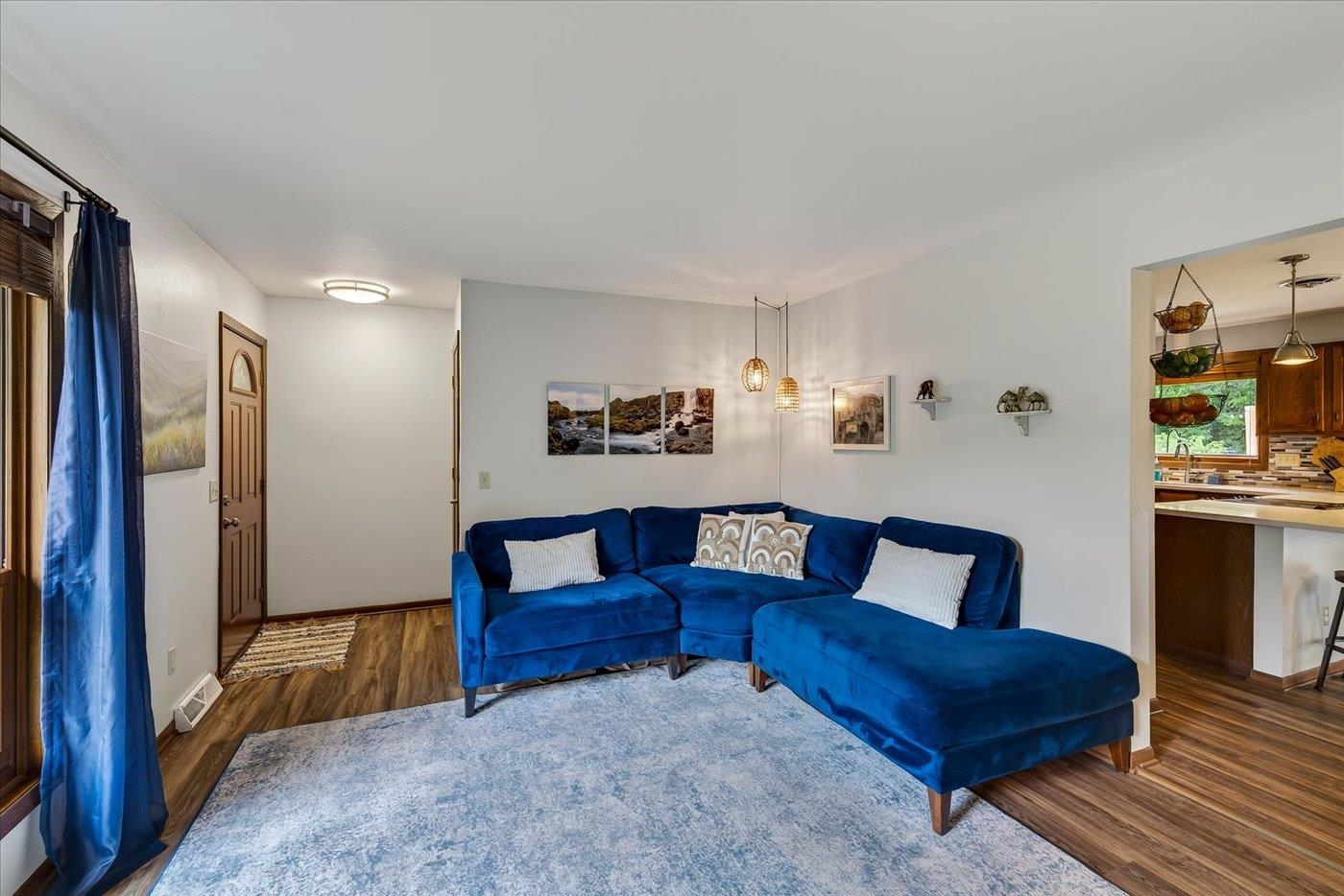 2705 Whitlock Road Madison, WI 53719 - Photo 9 of 61