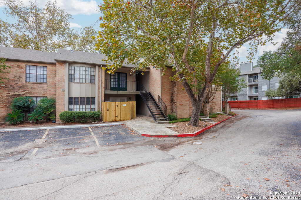 7711 Callaghan Road, Unit 104 San Antonio, TX 78229 - Photo 17 of 25
