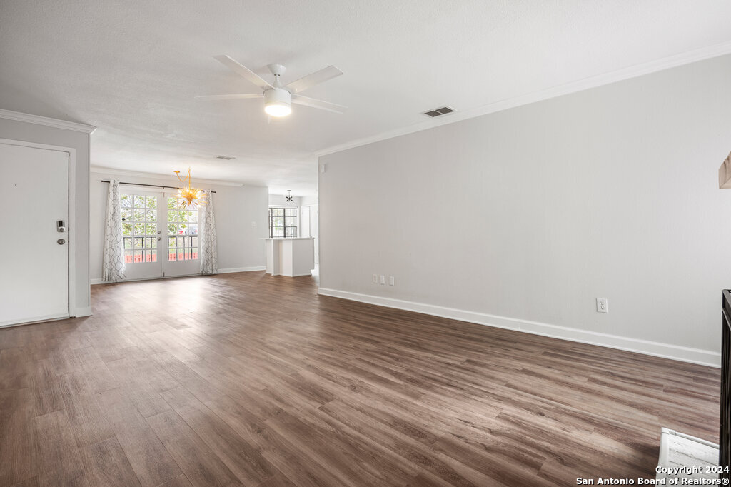 7711 Callaghan Road, Unit 104 San Antonio, TX 78229 - Photo 5 of 25