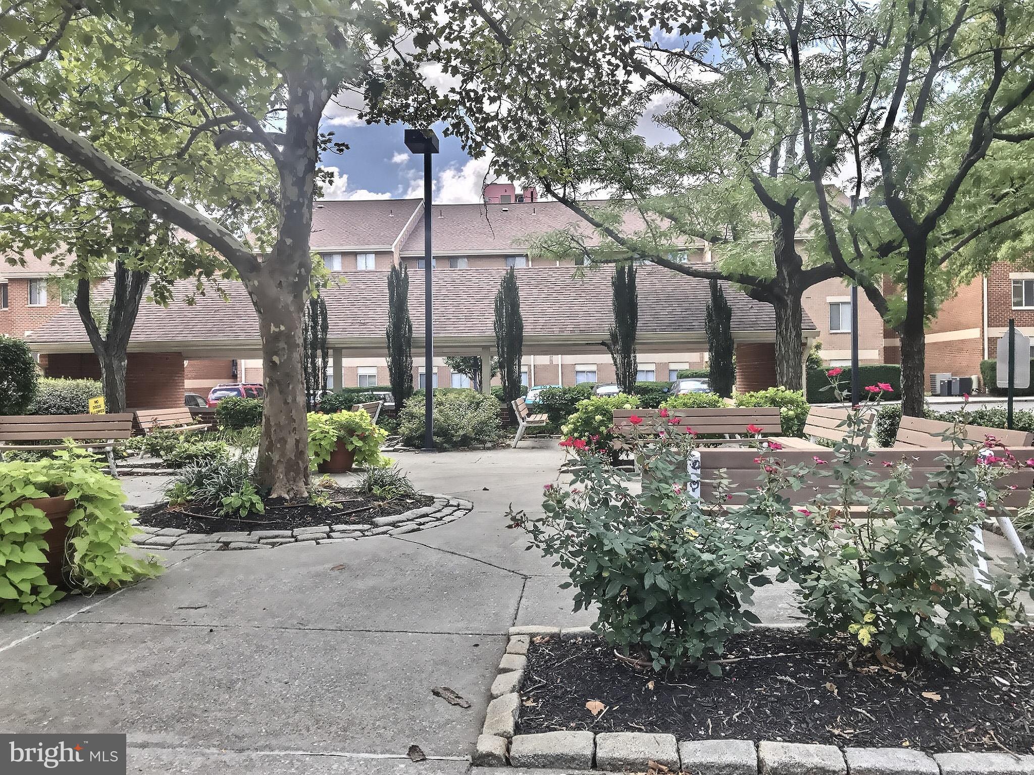 413 Sharp Street South, Unit R7 Baltimore, MD 21230 - Photo 28 of 31 Lovely Gardens/Parking