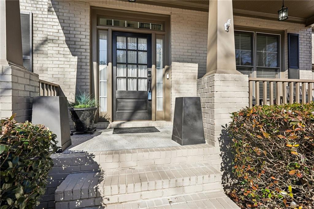 4718 Arbor Crest Place Suwanee, GA 30024 - Photo 4 of 91