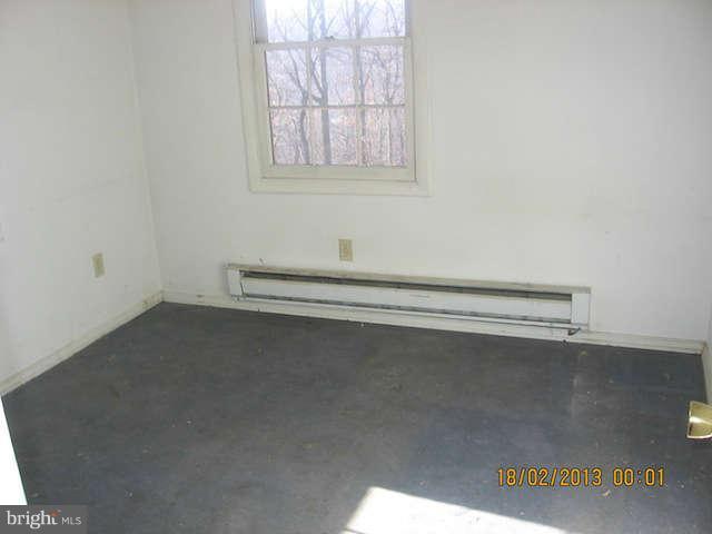 46 Dogpatch Lane Linden, VA 22642 - Photo 3 of 10 Bedroom