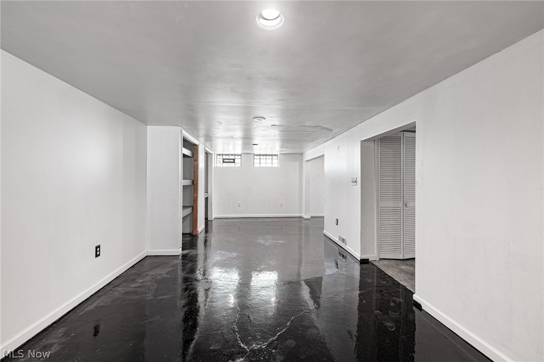 10810 Windham Road Parma, OH 44130 - Photo 22 of 27 Gallery Image 22