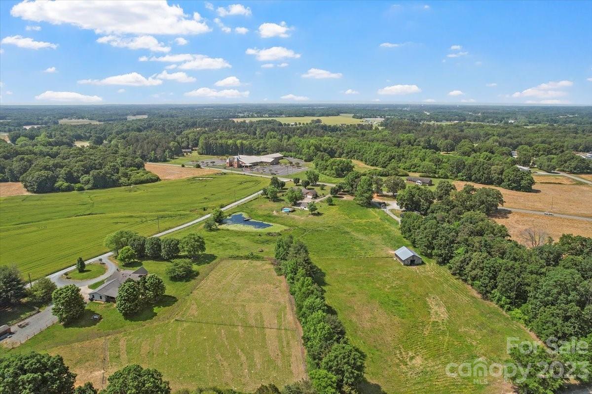 425 Baucom Road Monroe, NC 28110 - Photo 14 of 48