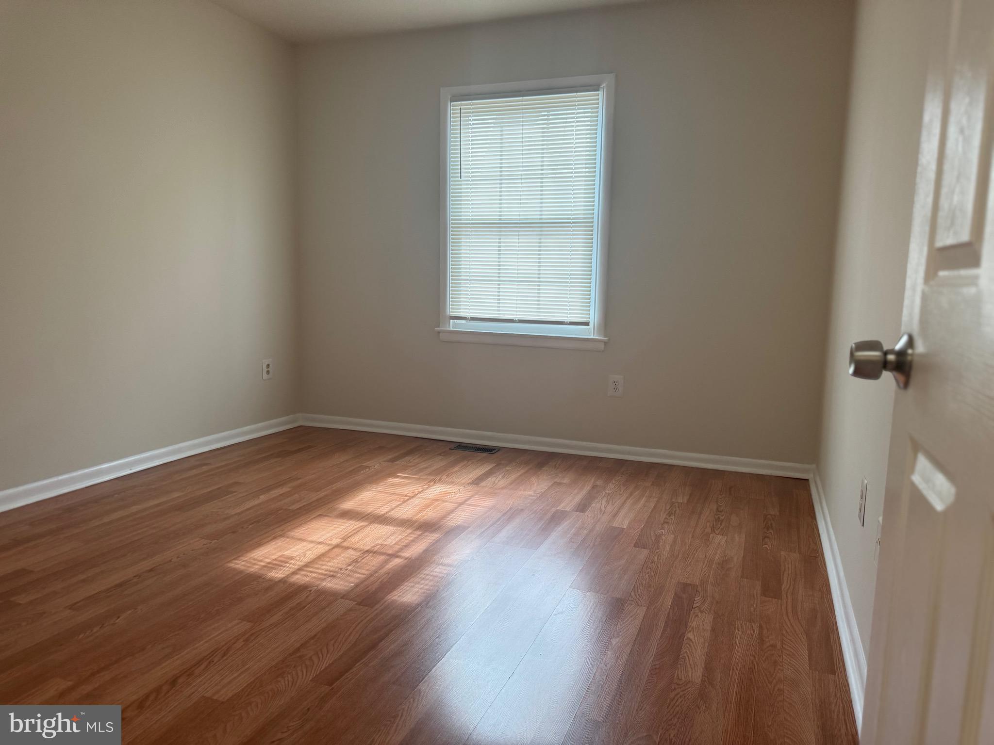 10829 Bucknell Drive, Unit 33 Silver Spring, MD 20902 - Photo 9 of 28