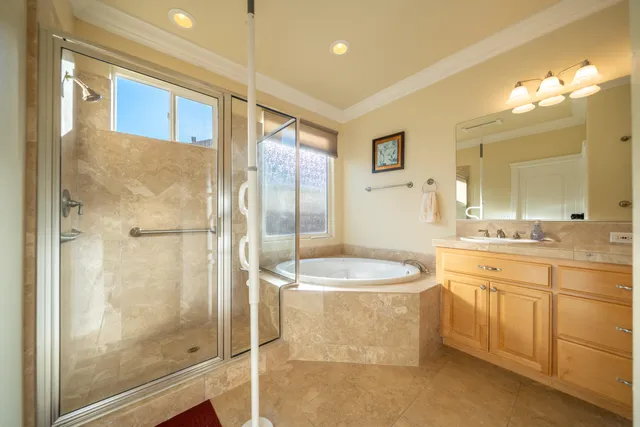 $649,500 | 2318 Crescent Moon Court, Redding, CA 96001