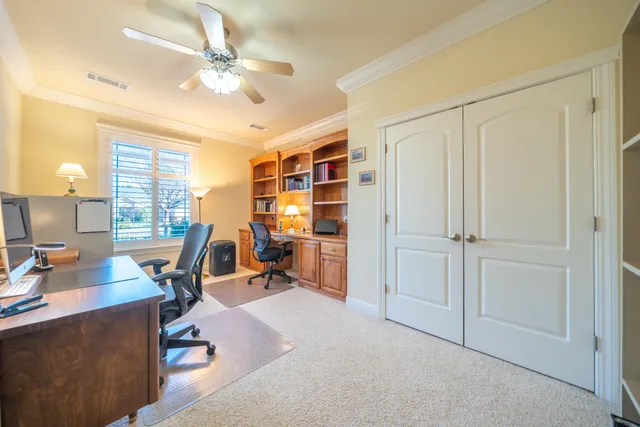 $649,500 | 2318 Crescent Moon Court, Redding, CA 96001