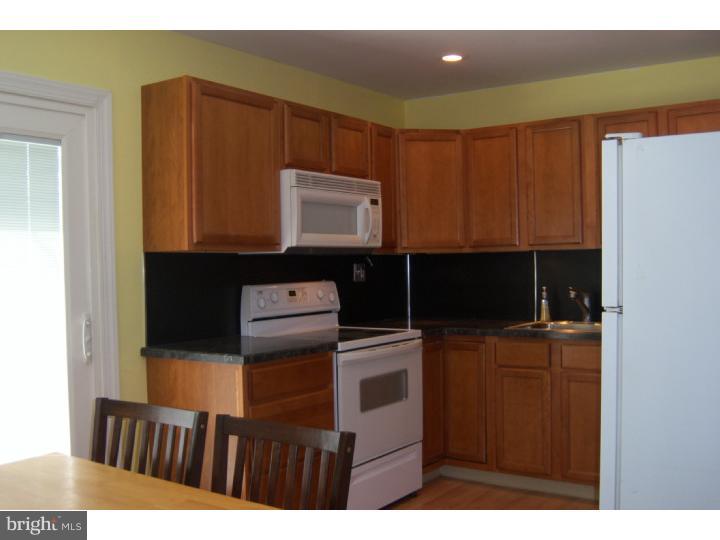 6 Verdant Road Levittown, PA 19057 - Photo 4 of 10