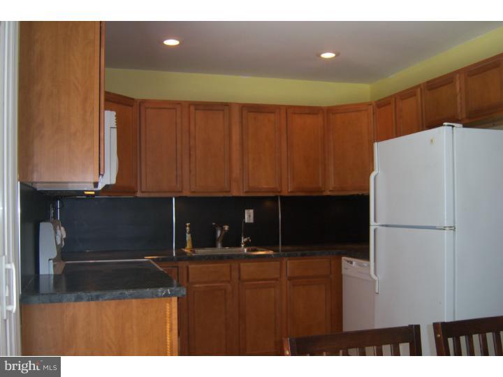 6 Verdant Road Levittown, PA 19057 - Photo 5 of 10