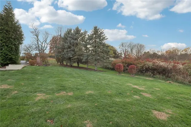 $498,999 | 114 Dolores Drive, Irwin, PA 15642