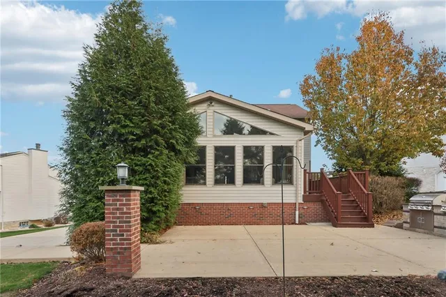 $498,999 | 114 Dolores Drive, Irwin, PA 15642