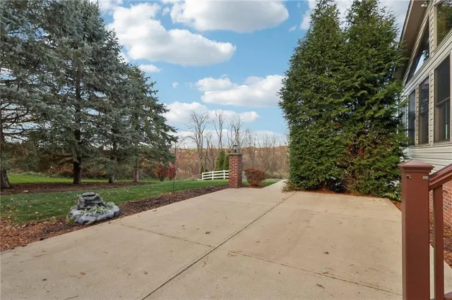 $498,999 | 114 Dolores Drive, Irwin, PA 15642