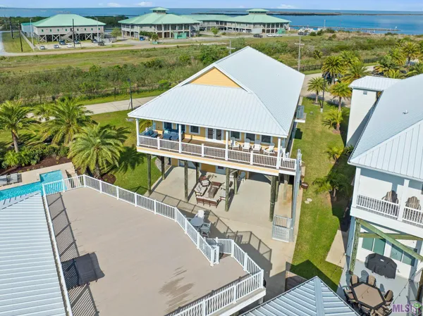 $1,525,000 | 47 Queen Bess Grand Isle, Grand Isle, LA 70358