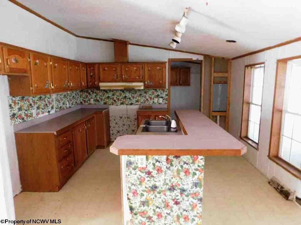1290 Snowy River Road Romney, WV 26757 - Photo 10 of 12 Gallery Image 10