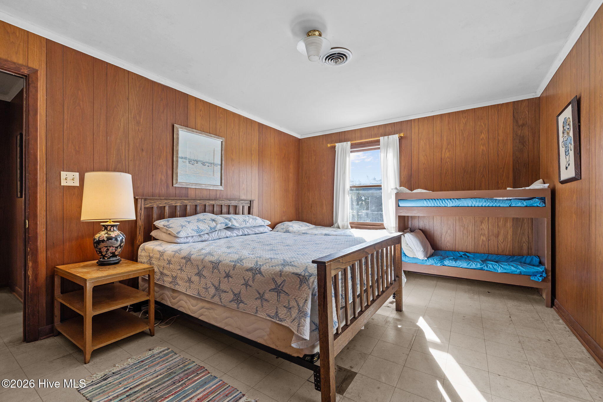 103 Yaupon Road Pine Knoll Shores, NC 28512 - Photo 11 of 58 2nd Bedroom