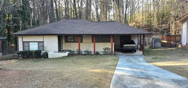 $2,400 | 2511 Susan Lane Southwest, Atlanta, GA 30331