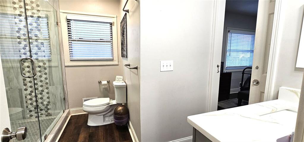 2511 Susan Lane Southwest Atlanta, GA 30331 - Photo 9 of 15