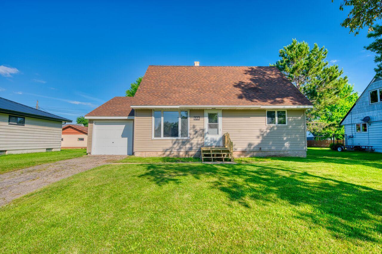 323 Kent Road Hoyt Lakes, MN 55750 - Photo 1 of 1 Gallery Image 1