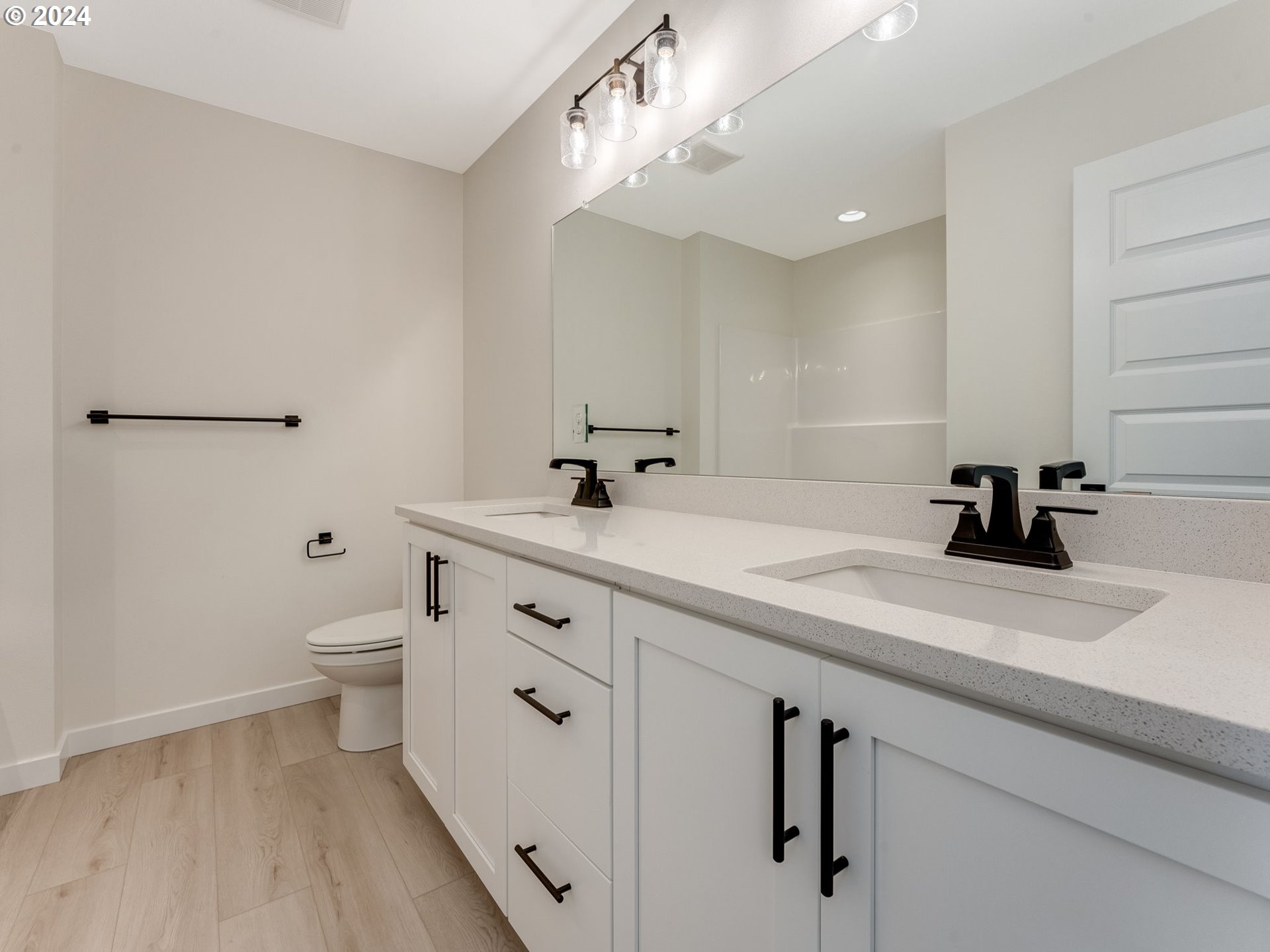 704 Northwest 178th Street Ridgefield, WA 98642 - Photo 25 of 47
