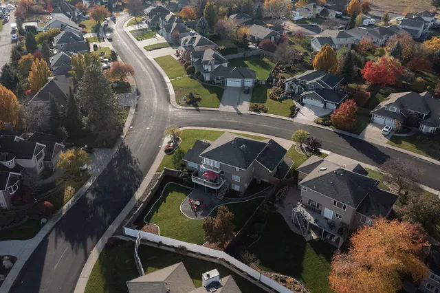 $684,500 | 8904 North Bradbury Drive, Spokane, WA 99208